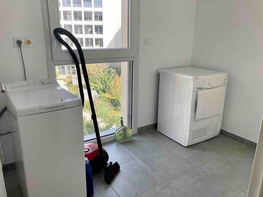 Apartmán Quai Sud - Gare, 100 M2, Parking, Wifi, Superette, Lave Linge Angers Exteriér fotografie